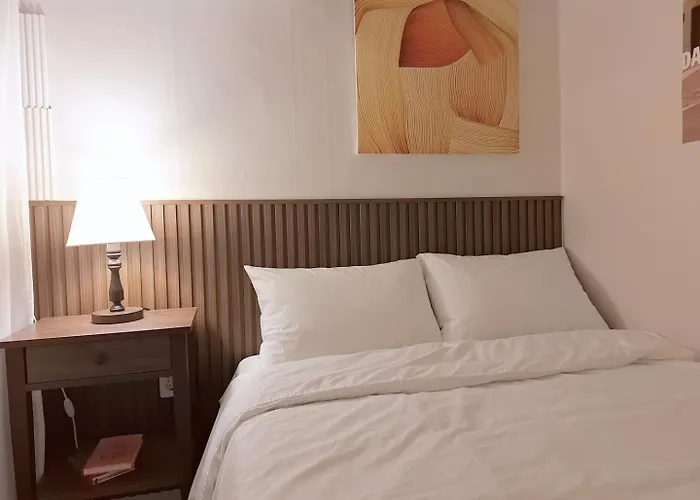 Cozy Ttukseom 아파트 *